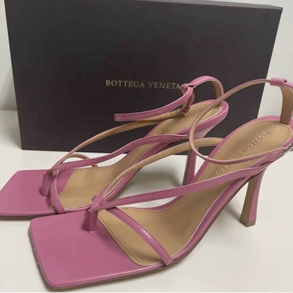Bottega Venetta Stretch Strap Sandal Sz 38